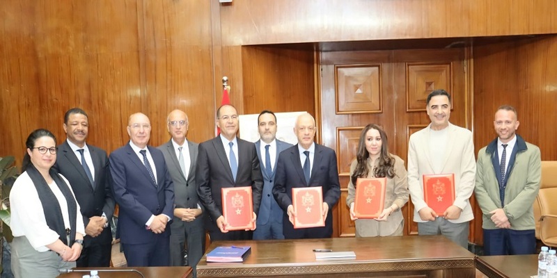 Sidi Othmane : Signature d