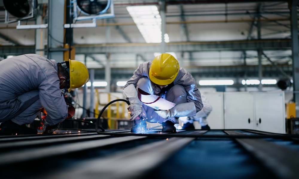 Sidi Slimane veut se positionner sur la carte industrielle régionale