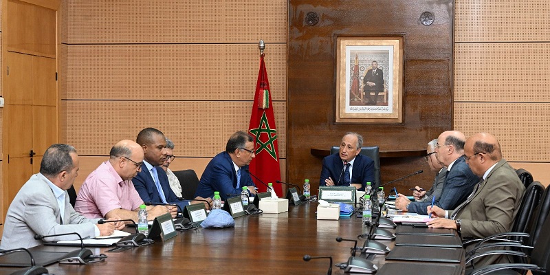 Education : Le ministre et les syndicats discutent de l'application des accords de décembre 2023