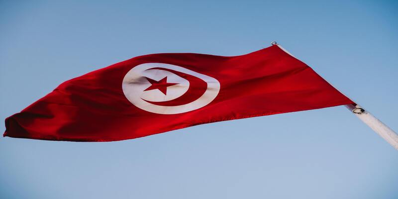 Tunisie: des ONG dénoncent la dissolution de l