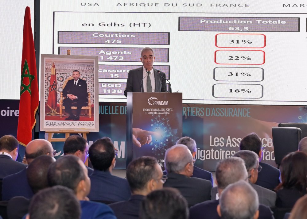 Assurances obligatoires intelligence artificielle : les courtiers tracent les lignes de transformation