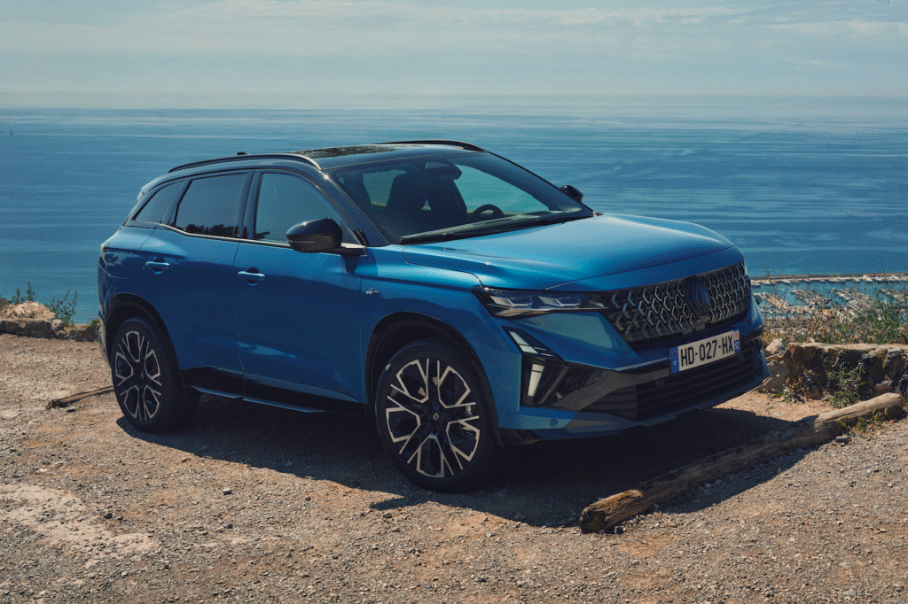 Nouveau Renault Austral : un SUV hybride plus efficient et connecté