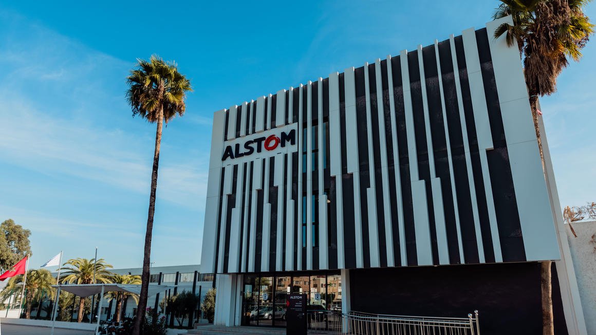 Alstom installe au Maroc «la première ligne de production mondiale» de pupitres de conduite pour trains